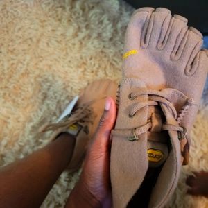 Vibram Hiking shoes